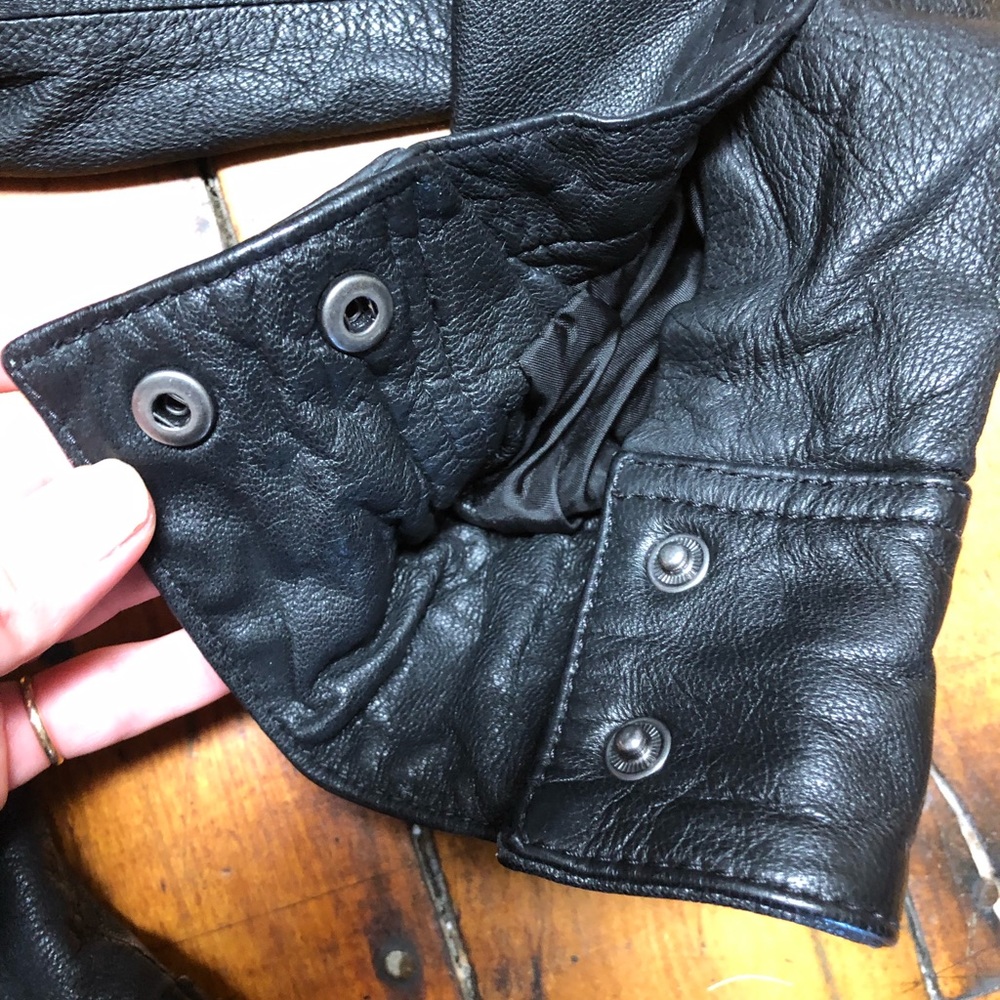 💫Sold💫ALLSAINTS Spitalfields Belvedere Leather Jacket, US size 4, Retail $560 - Picture 6 of 10
